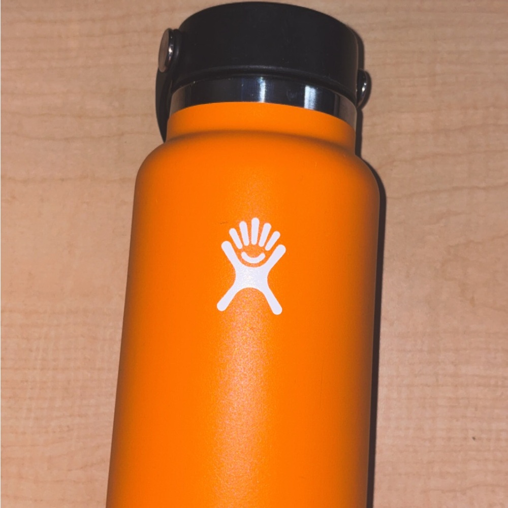 Hydro Flask Bright Orange Bottle with Black Lid